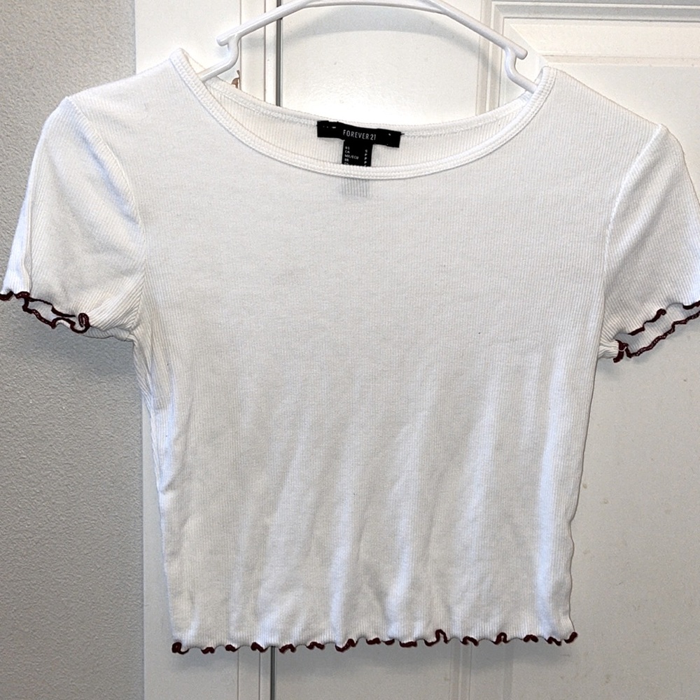 Forever 21 T-Shirt